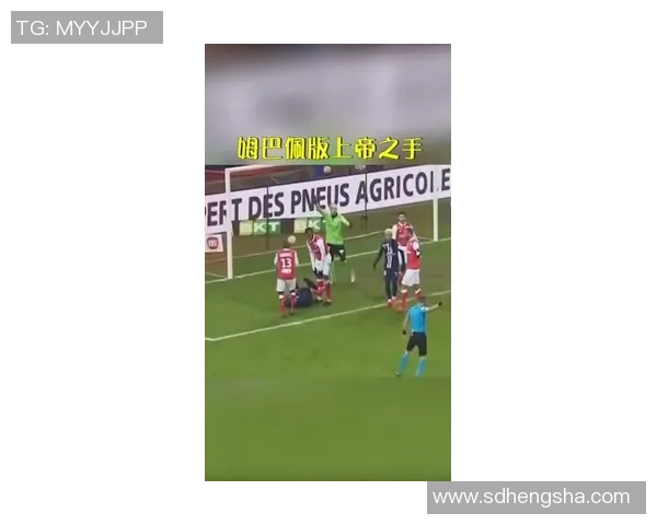 足球明星左腿上的神秘疤痕背后隐藏的故事与荣耀之路